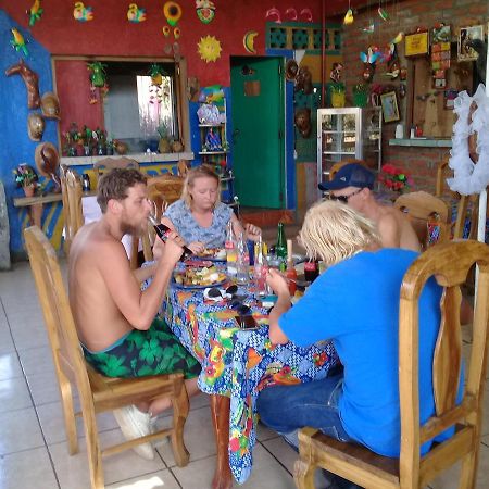 Hostal Maria Rivas Extérieur photo