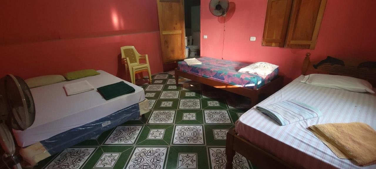 Hostal Maria Rivas Extérieur photo