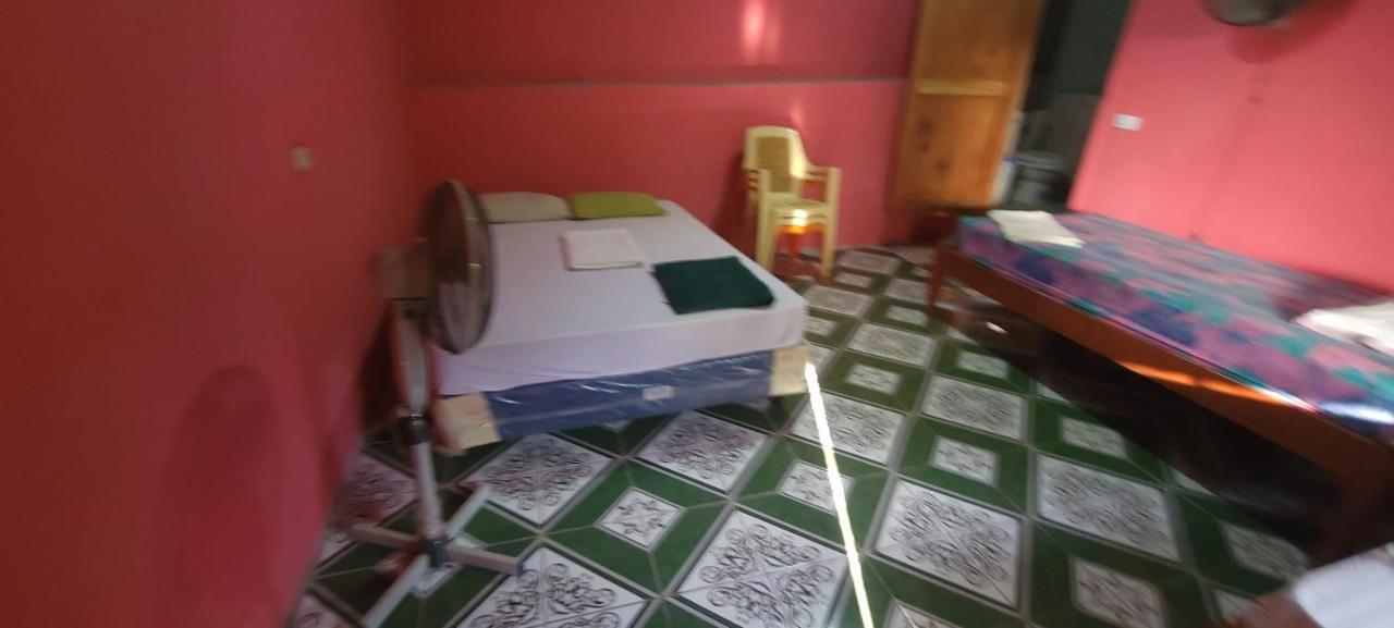 Hostal Maria Rivas Extérieur photo